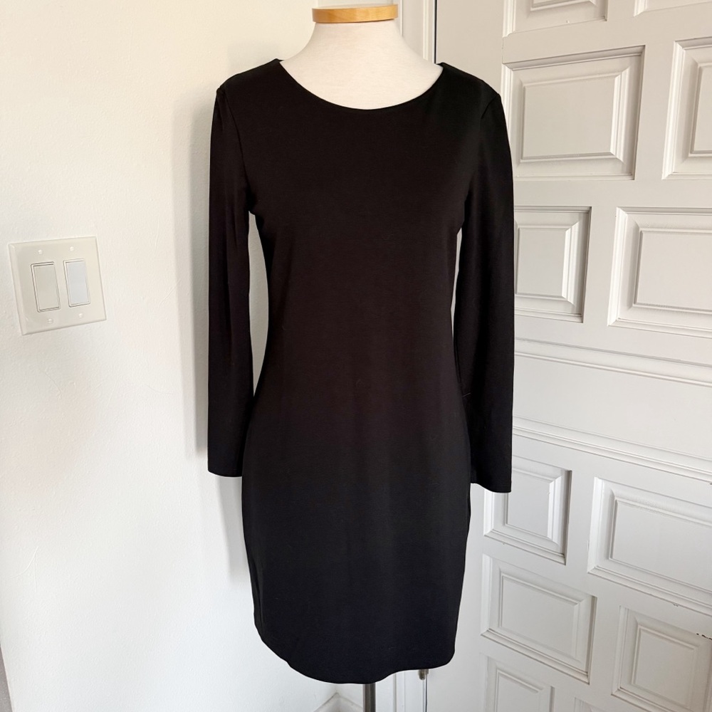 H&M Classic Black Dress Cocktail 7/8 Long Sleeve Round Neck Size Medium